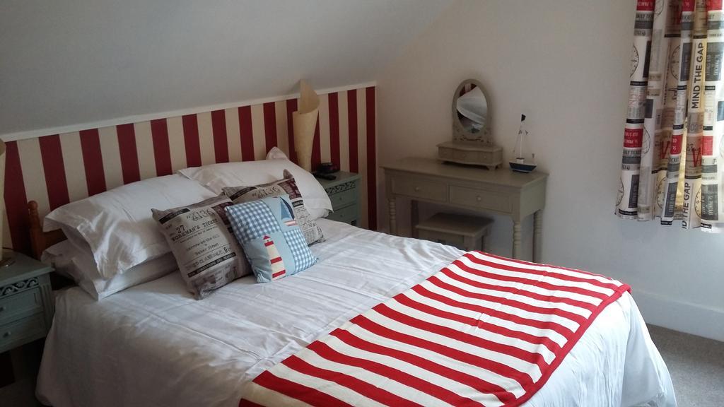 Cambridge House Guest House Истбурн Номер фото